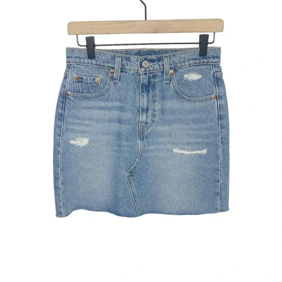 Levi’s denim skirt distressed size 26 - Picture 1 of 4